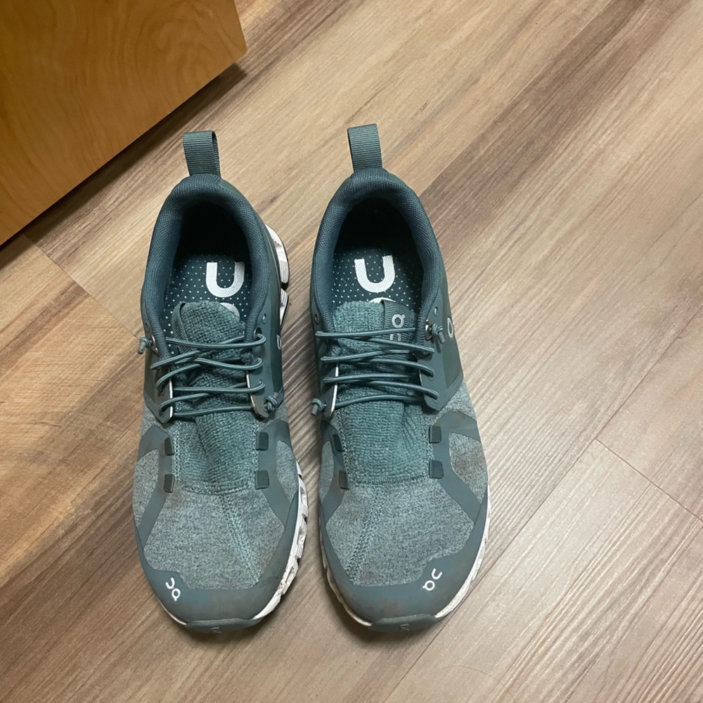 On Running sneakers